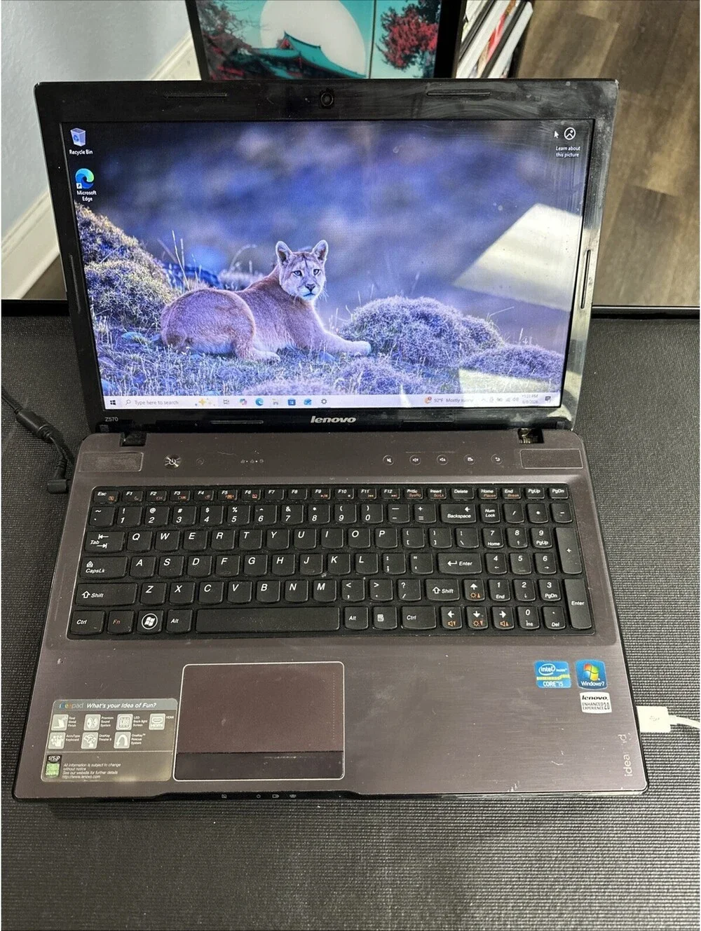 Lenovo IdeaPad Z570 Laptop Intel Core i5-2450M 6GB Ram (damaged) Read